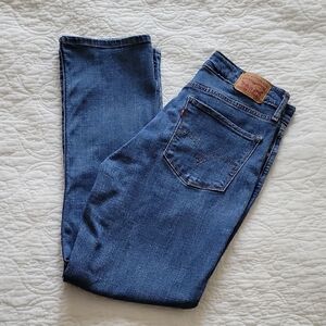 Levi's Women's Classic Straight Jeans- Size 27 Short